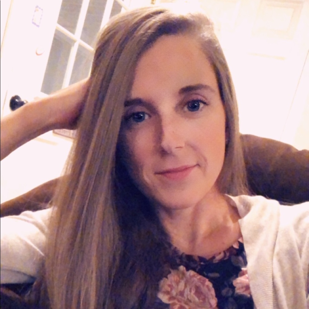 Meet your Posher, Crystal